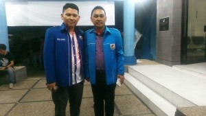 Erick Kawatu  bersama Mantak Ketua KNPI Manado Jeverson Petonengan