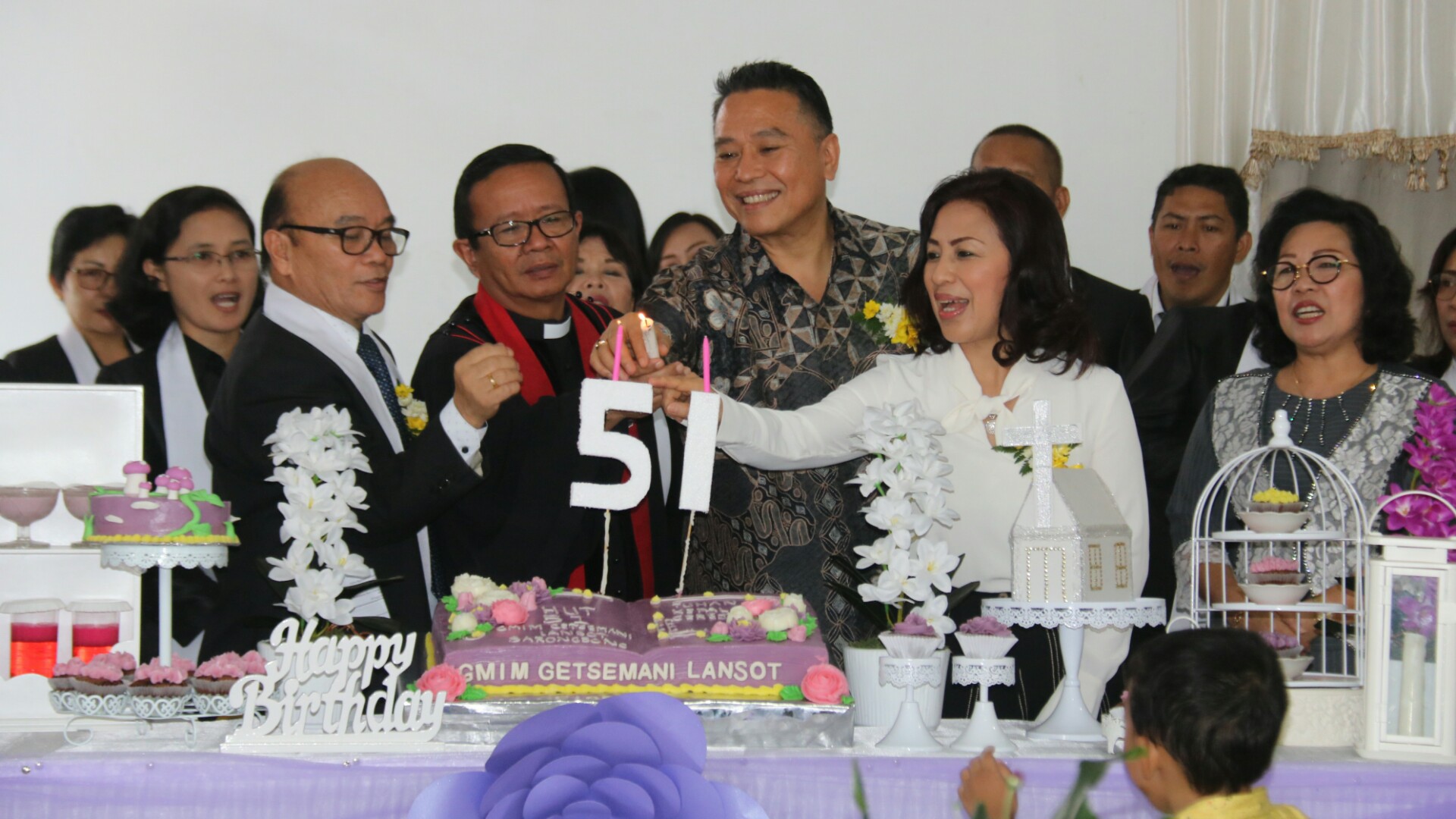 Wenur Hadiri Ultah 51 GMIM Getsemani Lansot Wenur Hadiri Ultah 51 GMIM Getsemani Lansot