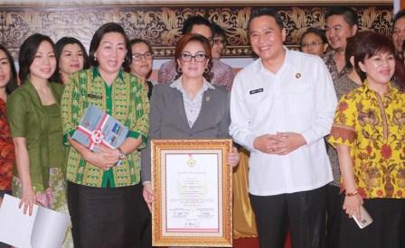 Prestasi Seratus Hari Kepemimpinan EMAS Prestasi Seratus Hari Kepemimpinan EMAS
