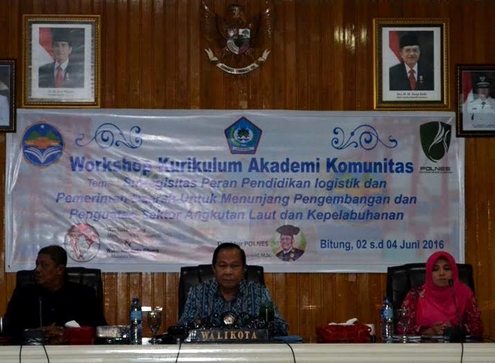 Andalangi Tutup Workshop Kurikulum Akademi Komunitas Logistik Bitung Andalangi Tutup Workshop Kurikulum Akademi Komunitas Logistik Bitung