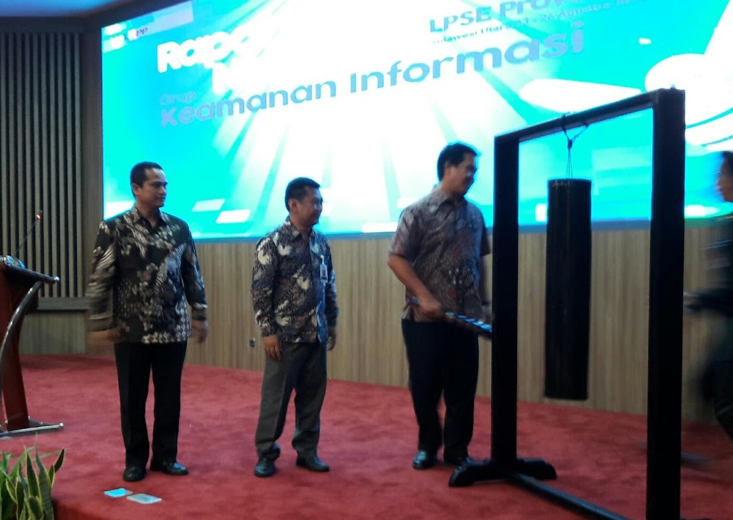 Bangun Kepercayaan, LPSE Harus Kredibel Bangun Kepercayaan, LPSE Harus Kredibel