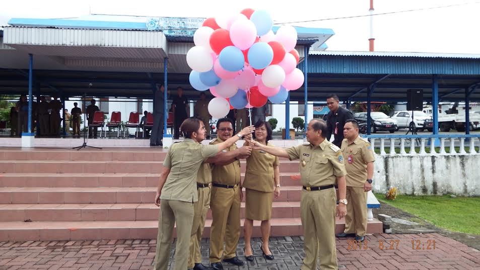 Lepas Balon, Walikota Canangkan Peringatan Hut RI ke 71 Kota Bitung Lepas Balon, Walikota Canangkan Peringatan Hut RI ke 71 Kota Bitung