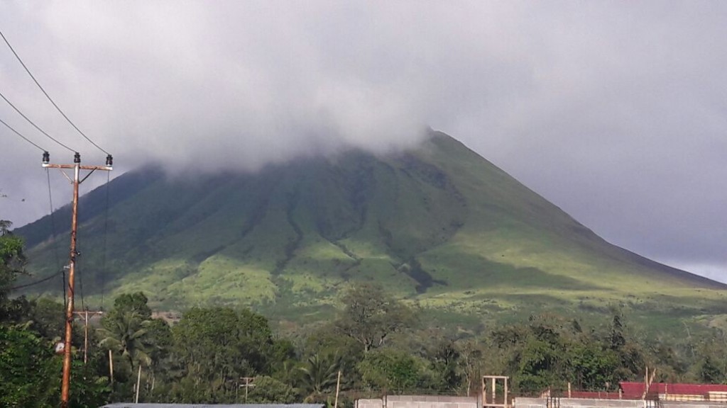 Aktifitas Gunung Lokon Meningkat, Walikota JFE Ingatkan Warga Waspada Aktifitas Gunung Lokon Meningkat, Walikota JFE Ingatkan Warga Waspada