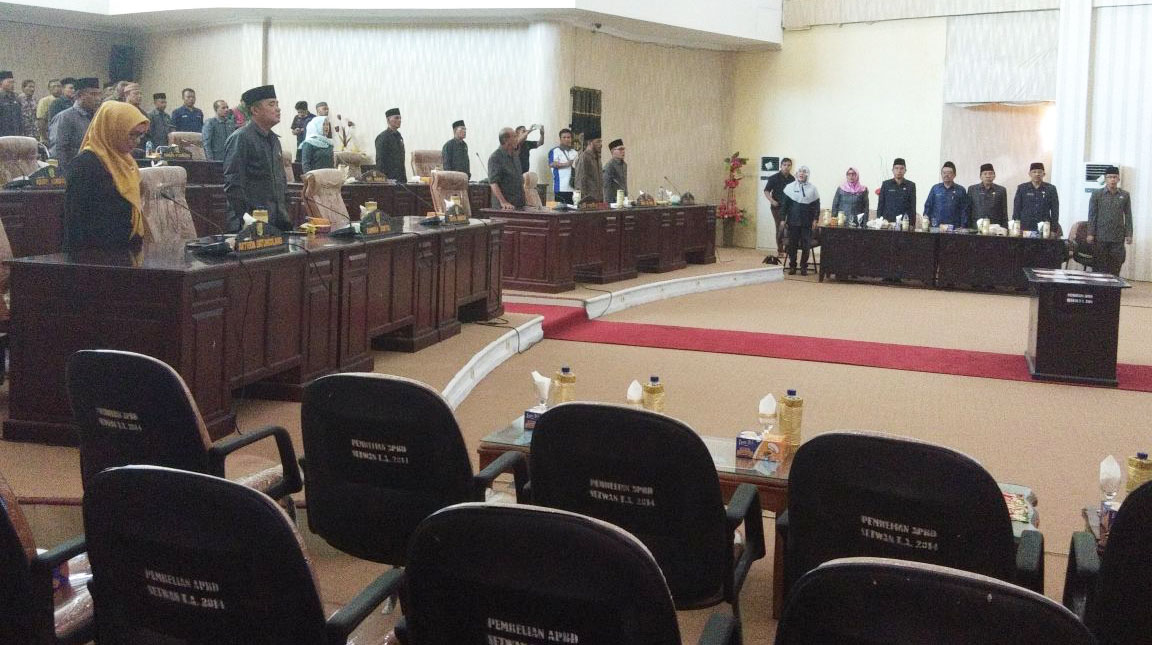 DPRD Bolmut Sukses Gelar Sidang Paripurna Penetapan 26 Ranperda