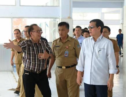 Walikota Vicky Lumentut Tinjau Proyek Rehabilitasi Pasar Pinasungkulan Karombasan Walikota Vicky Lumentut Tinjau Proyek Rehabilitasi Pasar Pinasungkulan Karombasan