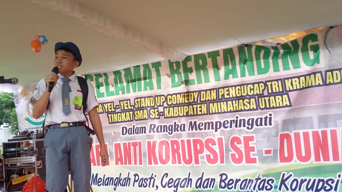 Kejari Minut Ajarkan Anti Korupsi Melalui Lomba Stand Up Comedy Kejari Minut Ajarkan Anti Korupsi Melalui Lomba Stand Up Comedy