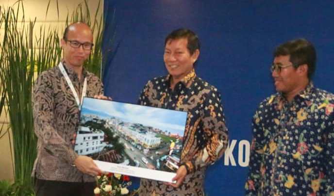 Penghargaan Indeks Kota Cerdas Indonesia 2018 untuk Kota Manado