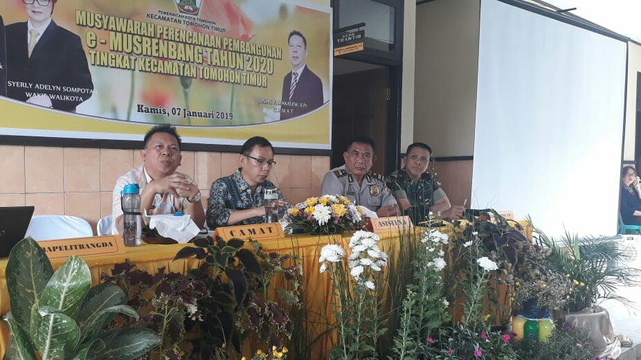 Musrenbang TomTim Dibuka Mandagi Musrenbang TomTim Dibuka Mandagi