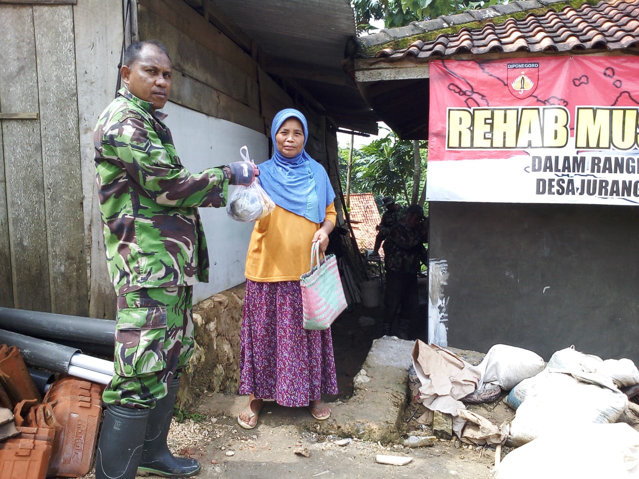 Dukungan Warga Sangat Antusias Terhadap Program TMMD Dukungan Warga Sangat Antusias Terhadap Program TMMD
