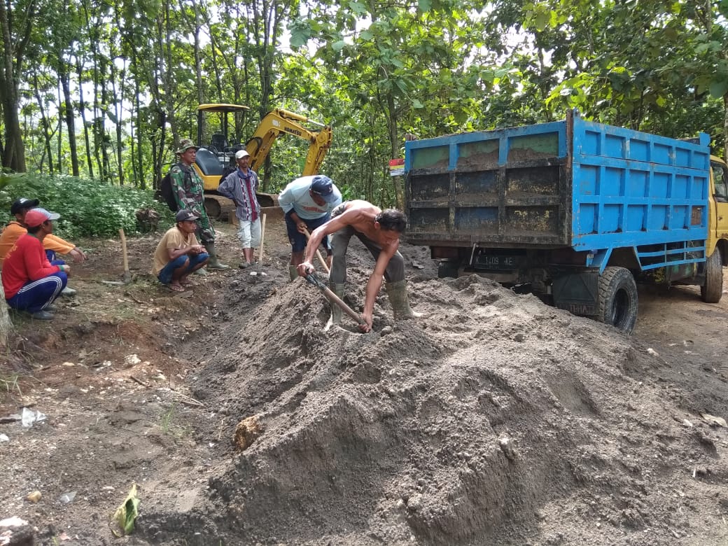 Demi Kelancaran TMMD Droping Matrial Berdatangan