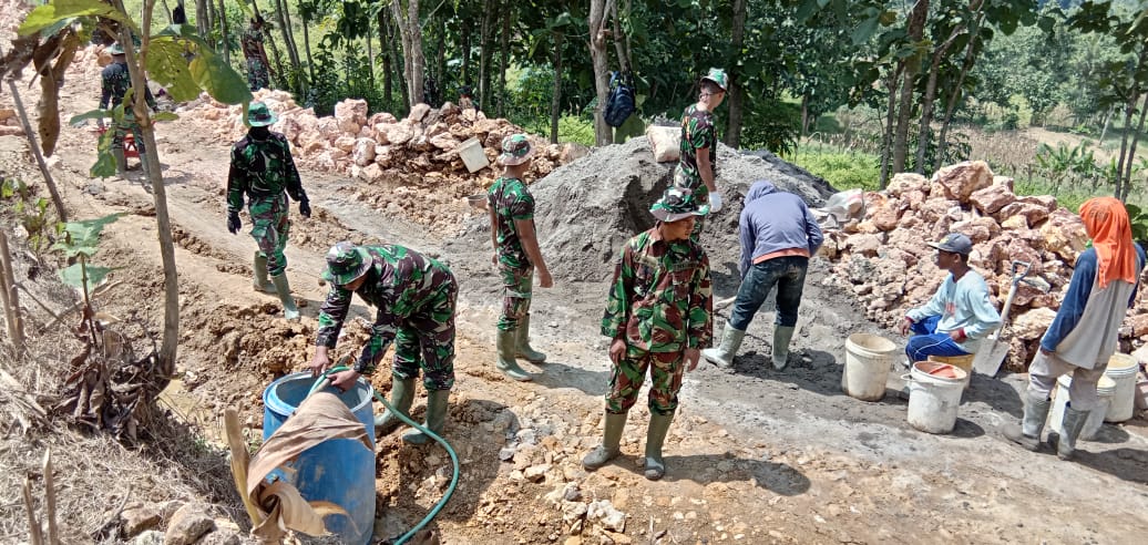 Bergelut Dengan Teriknya Matahari