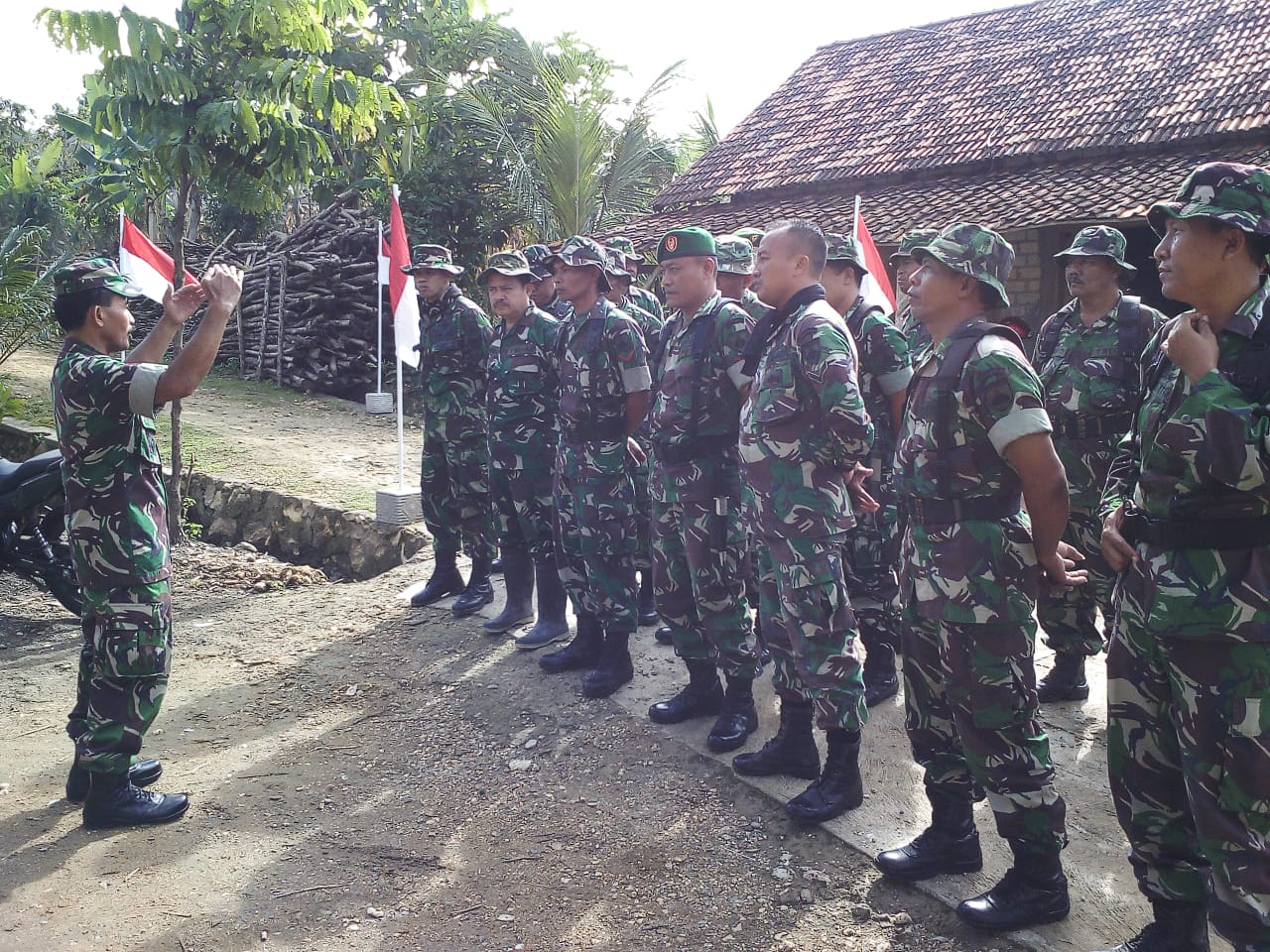 Satgas TMMD dan Warga Diminta Tancap Gas Rampungkan Sasaran Fisik