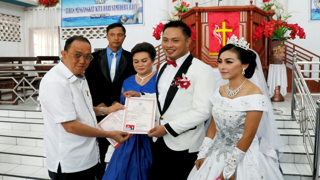 ROR Catat Nikah Jurnalis Biro Minahasa ROR Catat Nikah Jurnalis Biro Minahasa