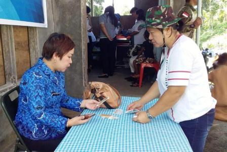 Apresiasi Warga Atas Dilaksanakannya Pengobatan Gratis Apresiasi Warga Atas Dilaksanakannya Pengobatan Gratis