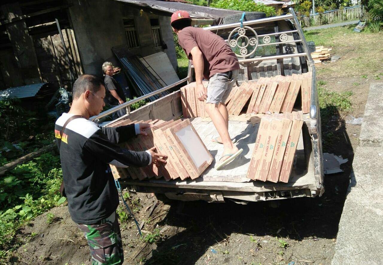 Serka Aske Suoth Pastikan Kebutuhan Bedah RTLH TMMD 105 Serka Aske Suoth Pastikan Kebutuhan Bedah RTLH TMMD 105
