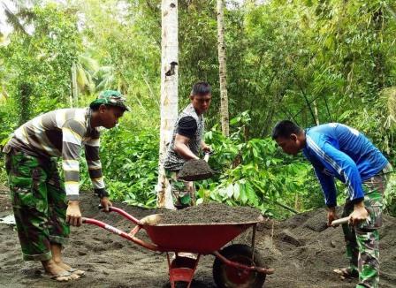 Pekerjaan Berat Jika Dikerjakan Dengan Semangat Dan Bersama-Sama Akan Terasa Ringan