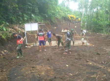 Pemerintah Kecamatan Ranowulu  Apresiasi Kerja Satgas TMMD