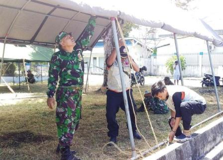 Bersihkan Lapangan Upacara, Bentuk Kesiapan Satgas TMMD Ke-105 Ditutup