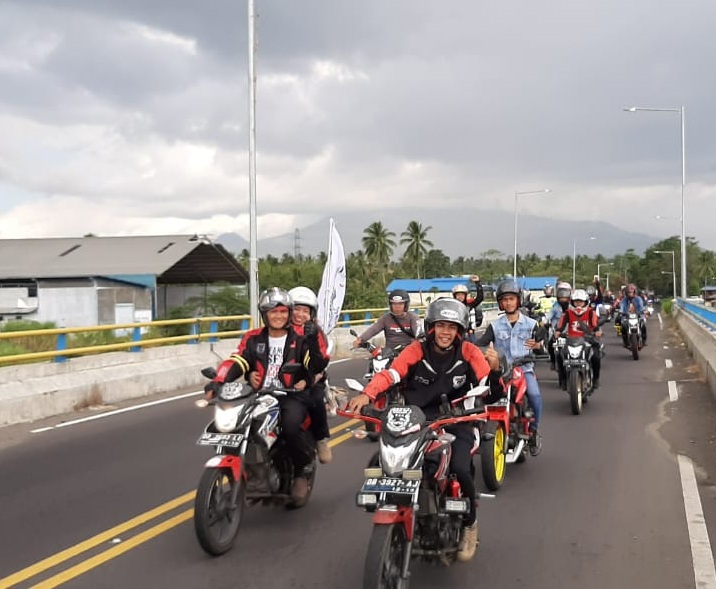 ‘Convoy Merdeka’ Bikers Honda Serentak se Indonesia ‘Convoy Merdeka’ Bikers Honda Serentak se Indonesia