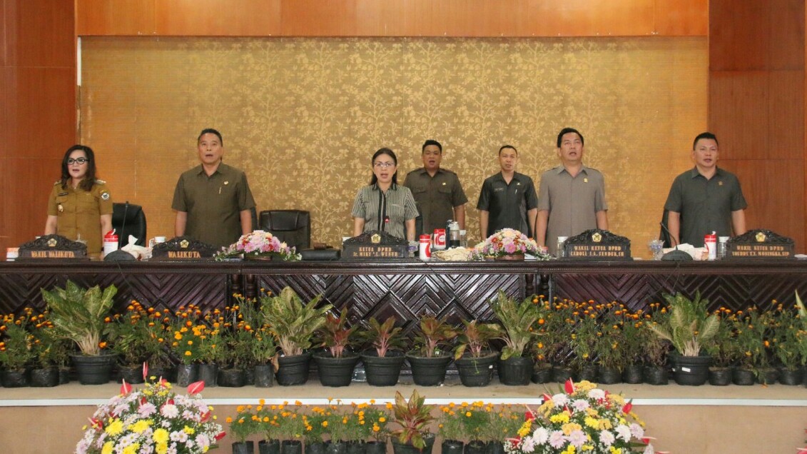 Paripurna DPRD Tomohon Jawaban Walikota Terkait Pemandangan Fraksi Terhadap Perubahan APBD 2019