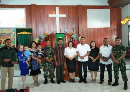 Jalin Kemanunggalan TNI Dan Rakyat Lewat Ibadah Bersama