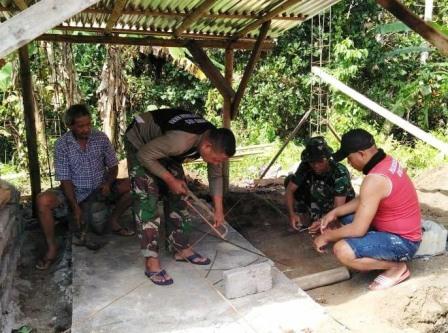 Kebersamaan Satgas Dan Warga Selama Dilokasi Kerja TMMD