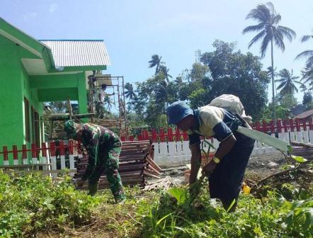 Menjaga Kebersihan, Kerapian Dan Kesehatan, Dan SSK Satgas Ajak Warga Kerja Bakti