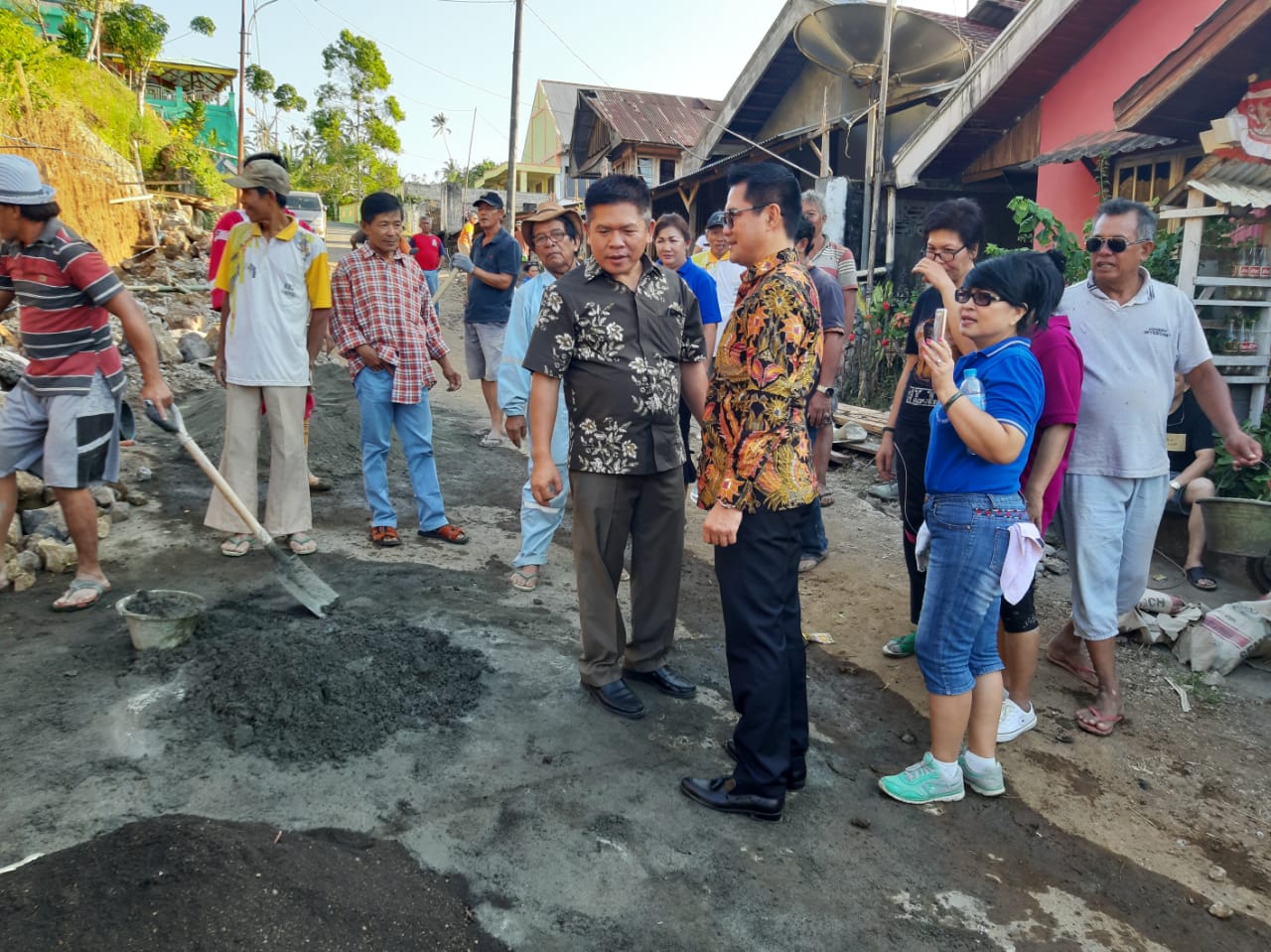 JG Bantu Pembangunan Gereja Katolik  dan GMIM di Airmadidi