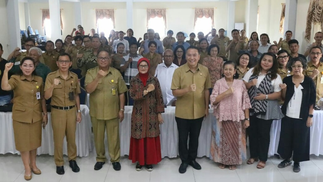 Walikota Eman Buka Workshop Indonesiana Tomohon