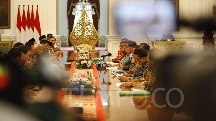 Jokowi Temui DPR dan Berhasil Batalkan Pengesahan RKUHP