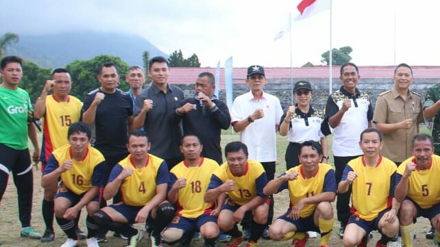 Christo Eman Hadiri Pembukaan Porkot Tomohon