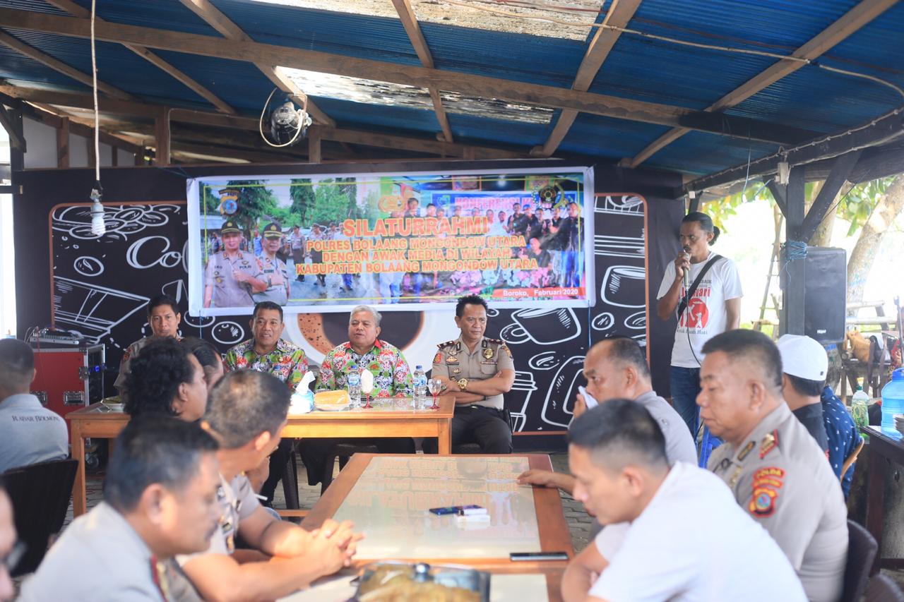 Polres Bolmut Gelar Kopi Morning Jurnalis