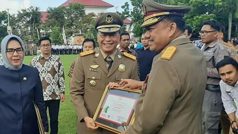 Pemkot Tomohon Terima Penghargaan Keselamatan Kerja