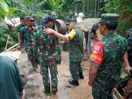 Katim SterDam IV/Diponegoro Tinjau langsung Sasaran TMMD Reg 107.