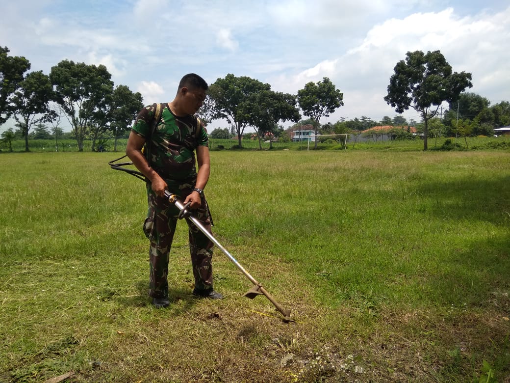 Siapkan Lapangan Upacara TMMD 107 Kodim 0722/Kudus Terus Dikebut Siapkan Lapangan Upacara TMMD 107 Kodim 0722/Kudus Terus Dikebut