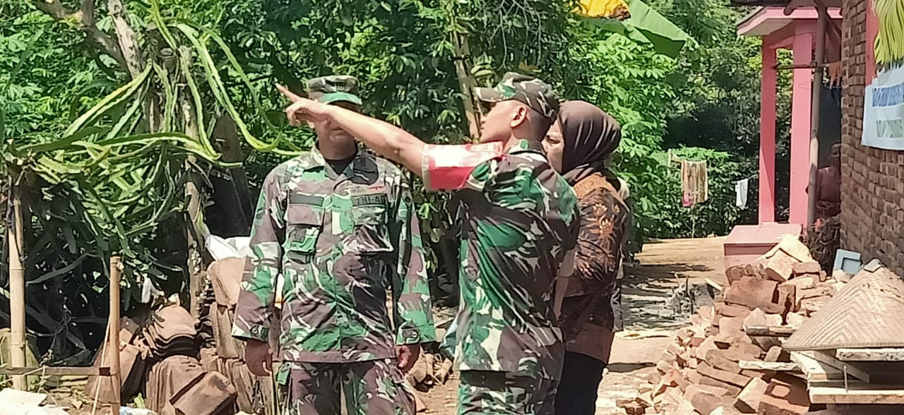 Dandim 0722/Kudus Pimpin  Tinjau Lokasi Bedah Rumah Dandim 0722/Kudus Pimpin  Tinjau Lokasi Bedah Rumah