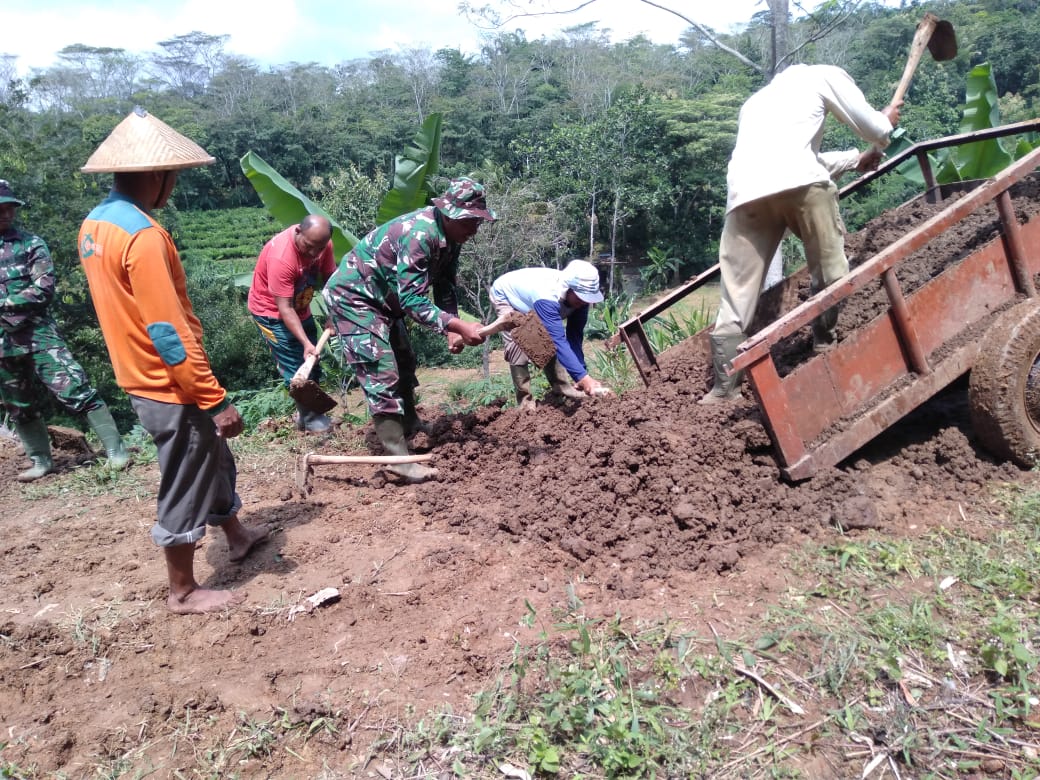 Satgas PraTMMD Terus Bekerja Tak Kenal Lelah. Satgas PraTMMD Terus Bekerja Tak Kenal Lelah.