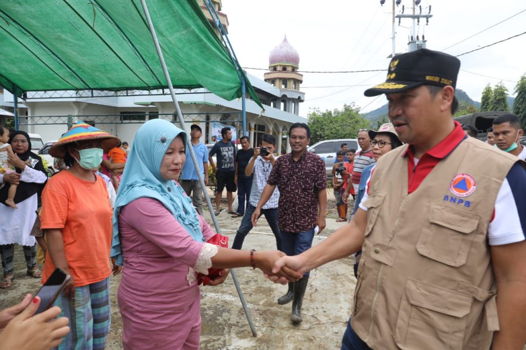 Penanganan Bencana Harus Optimal, Wagub SK Tinjau Lokasi Banjir Bandang