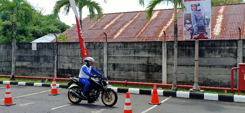 DAW Gelar Kompetisi Regional Safety Riding Advisor Community DAW Gelar Kompetisi Regional Safety Riding Advisor Community
