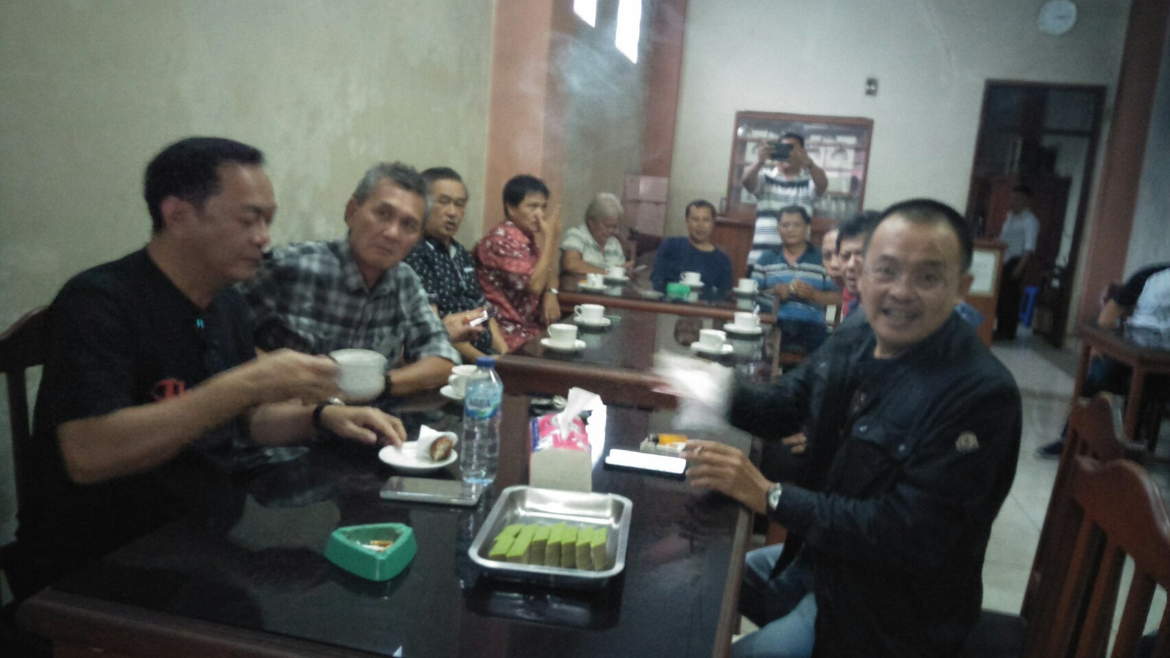 Ngopi Bareng Dengan Komunitas KitSang, CS Serap Aspirasi Ngopi Bareng Dengan Komunitas KitSang, CS Serap Aspirasi