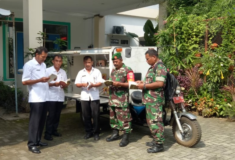 Tim Kreatif Kodim Kudus Siap Tumbuhkan Minat Baca Desa Kedungsari Tim Kreatif Kodim Kudus Siap Tumbuhkan Minat Baca Desa Kedungsari