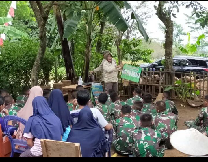 Sosialisasikan VIRUS CORONA Tentang Klinik Kartika Husada Turun Langsung Ke lokasi TMMD.