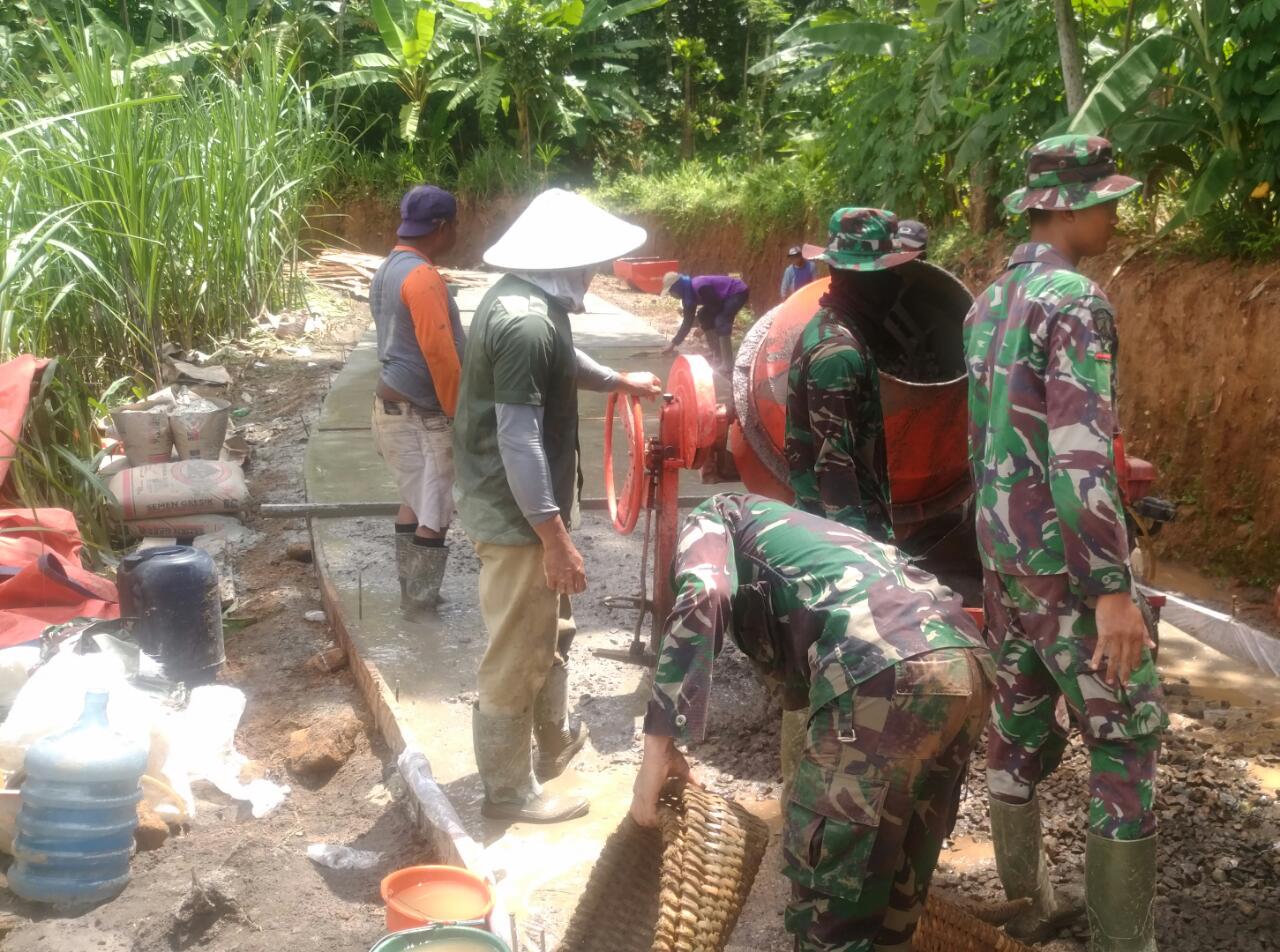 Indahnya Kebersamaan Wujudkan Impian Warga