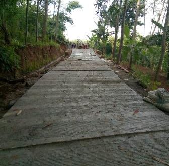 Jalan Betonisasi Harapan Warga Kedungsari