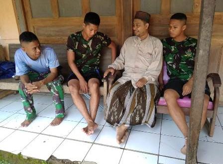 Komsos Perekat TNI Dengan Masyarakat