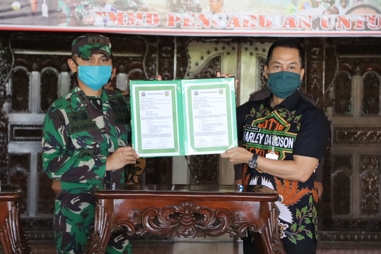 Penyerahan Hasil Kerja Program TMMD Oleh Dandim 0722/Kudus.