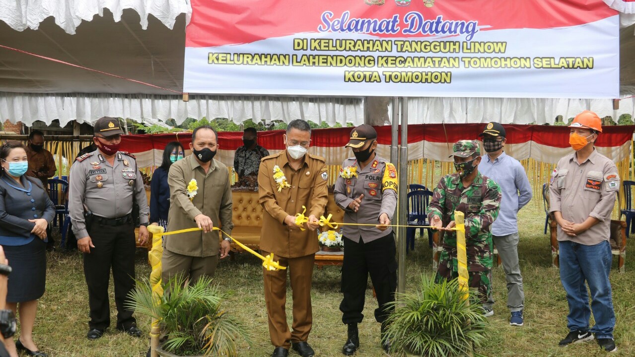 Walikota Tomohon Launching Kampung Tangguh Linow Gagasan Polres Tomohon