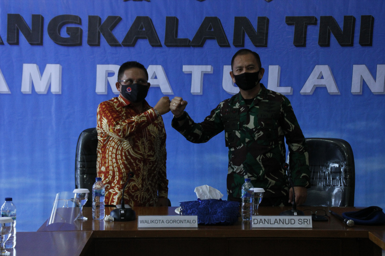 Selesaikan Masalah Tanah TNI AU, Walikota Gorontalo Datangi Lanud Sri