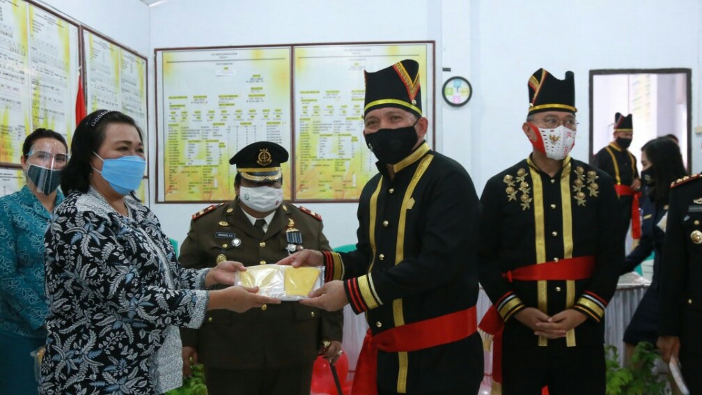 Djemmy Sundah Hadiri Gebrak Masker Djemmy Sundah Hadiri Gebrak Masker