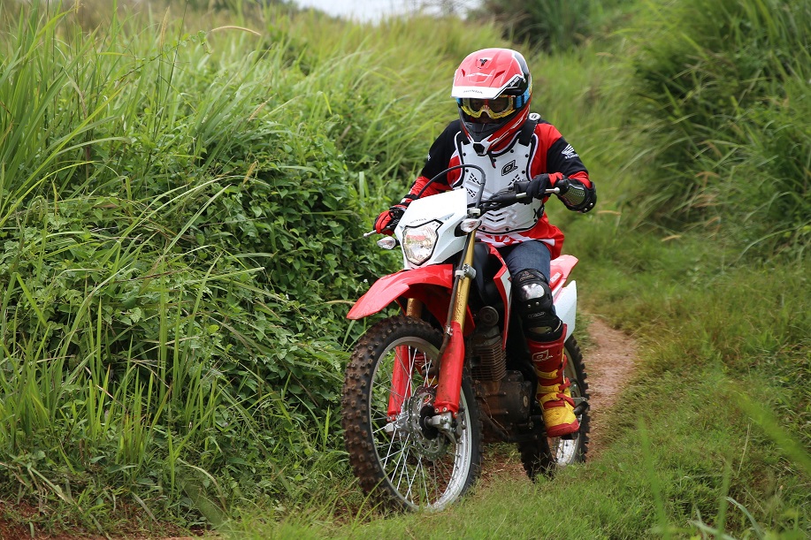 Riding Gear yang Tepat Saat Berkendara Off Road Riding Gear yang Tepat Saat Berkendara Off Road